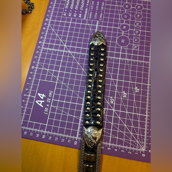 Rare Vintage Nanni heavy studded chainmail
"western" leather belt - Picture 11 of 16
